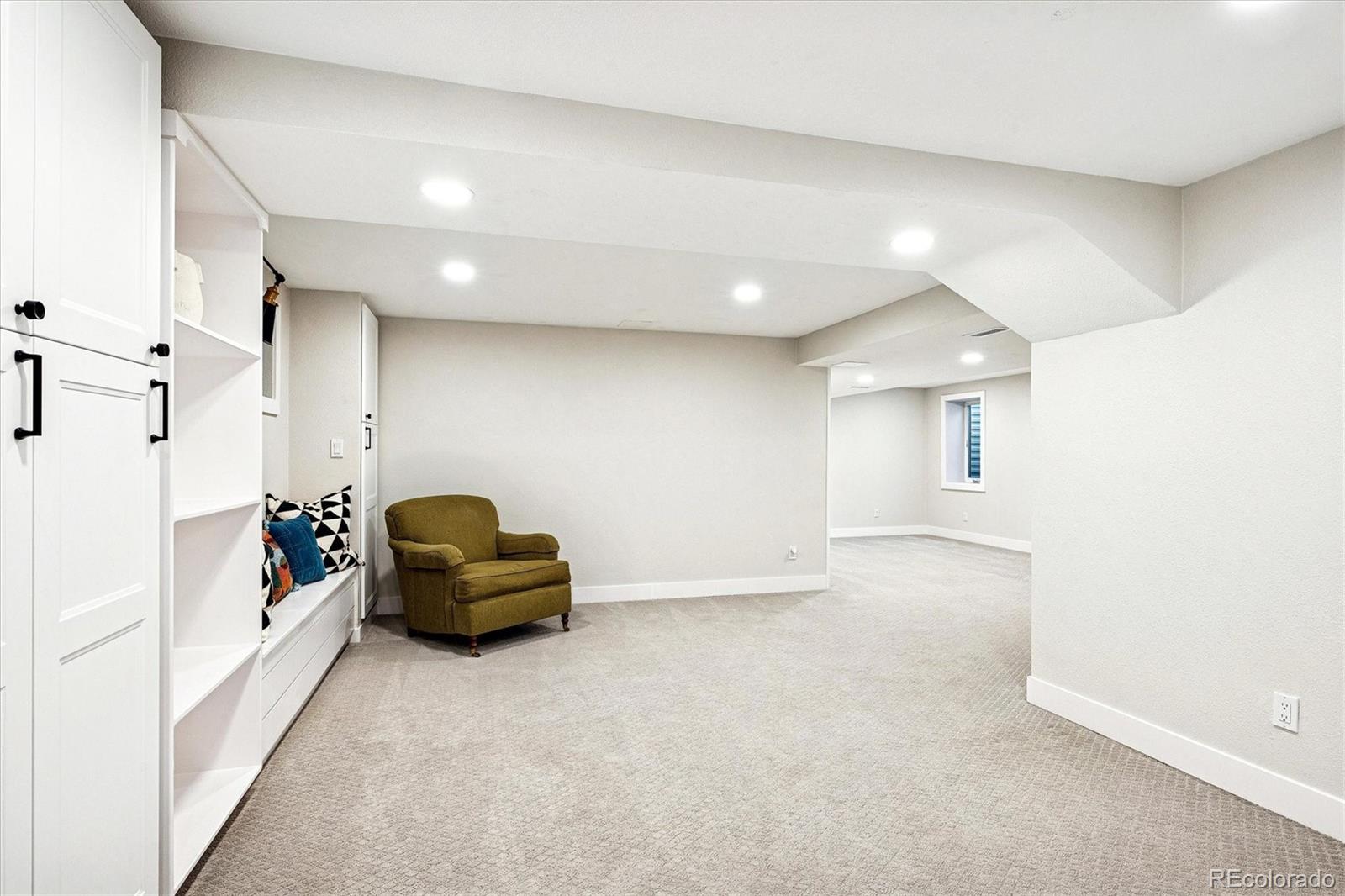 6148 S Fulton Street