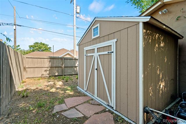 3039 W 22nd Avenue
