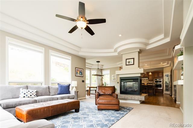 444 Mesa View Way