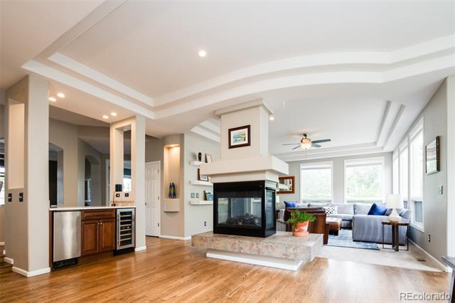 444 Mesa View Way