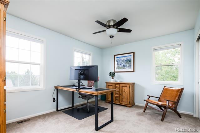 444 Mesa View Way