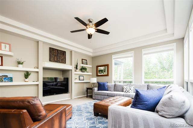 444 Mesa View Way