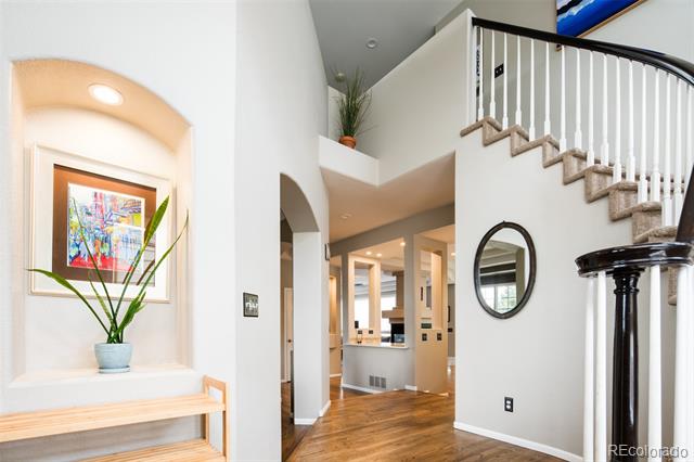 444 Mesa View Way