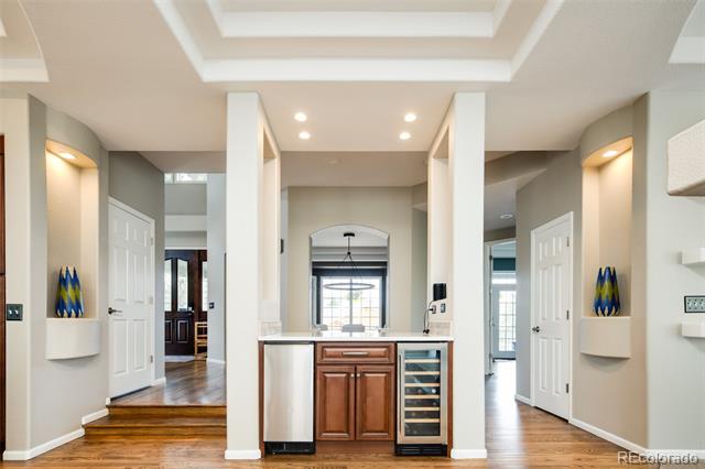 444 Mesa View Way