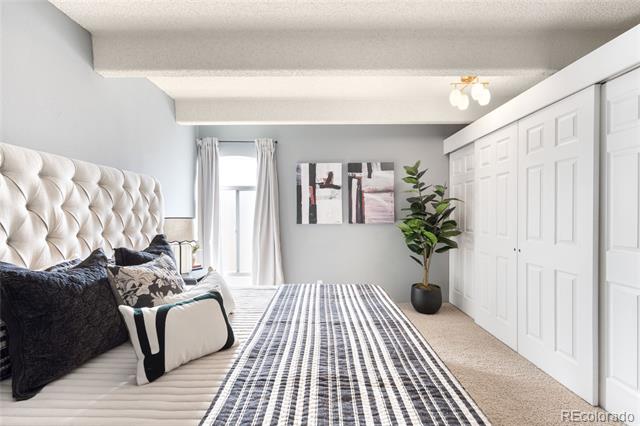 1365 Columbine Street Unit: 301