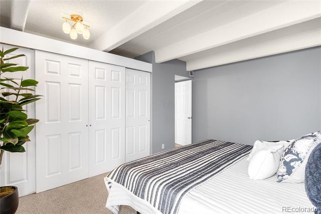 1365 Columbine Street Unit: 301