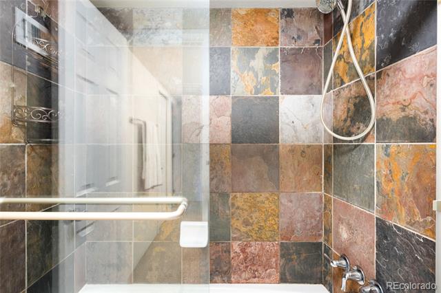 1365 Columbine Street Unit: 301