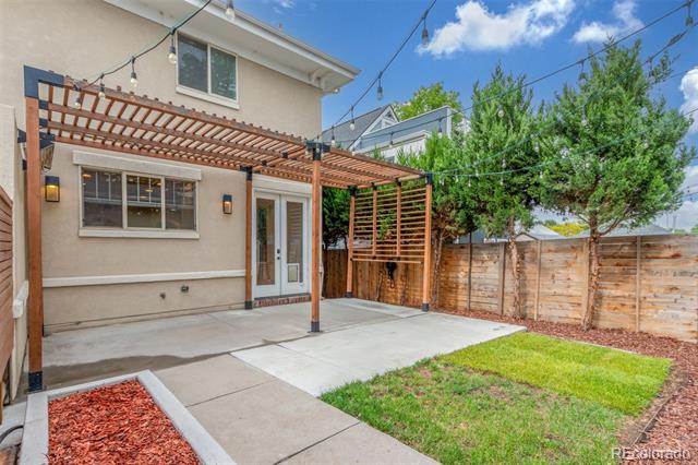 3322 W 26th Avenue