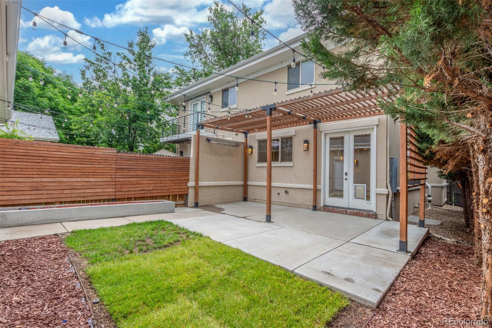 3322 W 26th Avenue