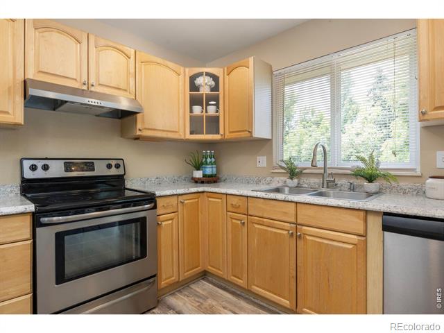852 W Linden Street