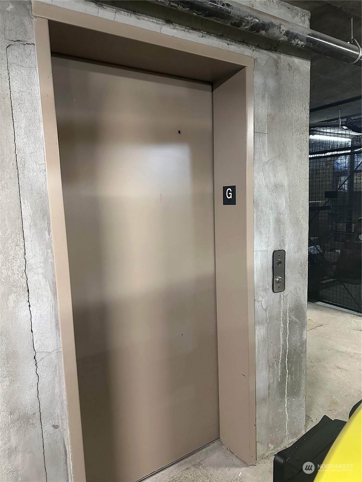 321 E Thomas Street Unit: 203