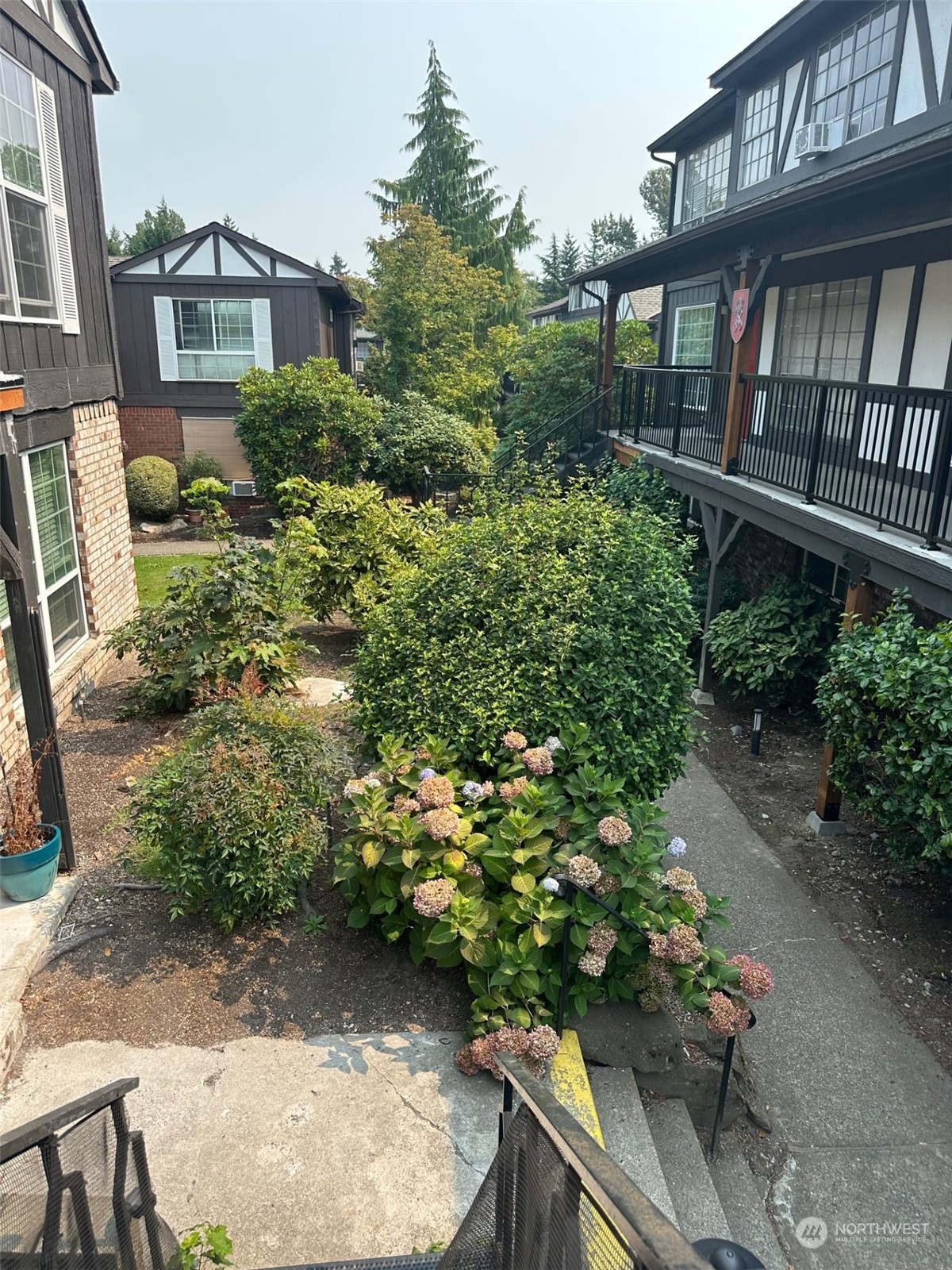 3425 S 176th Street Unit: 220