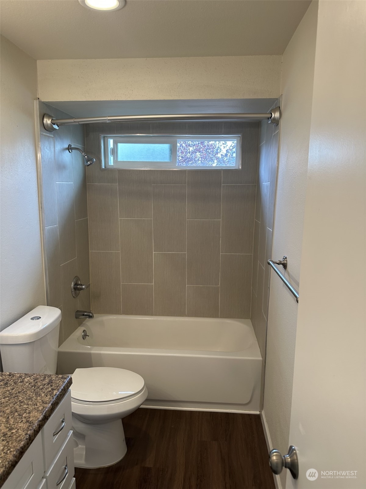 3425 S 176th Street Unit: 220