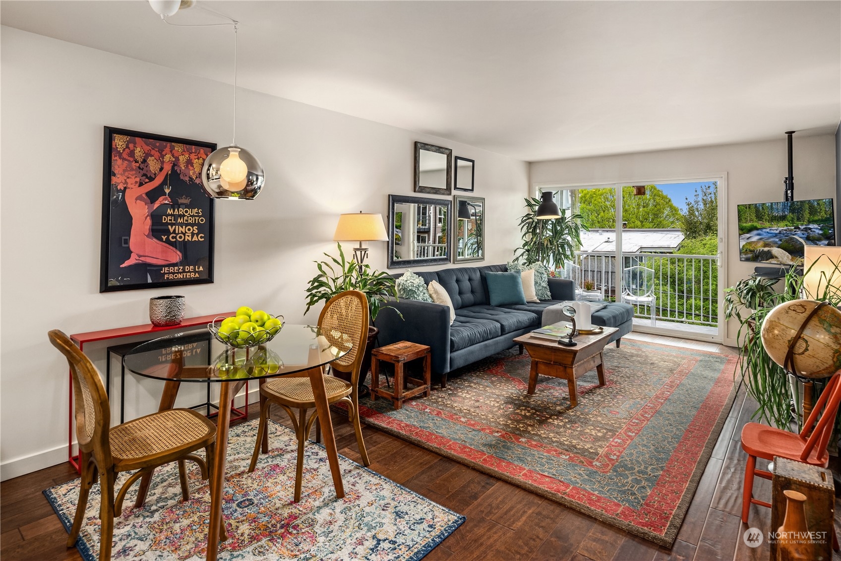308 Summit Avenue E Unit: 404