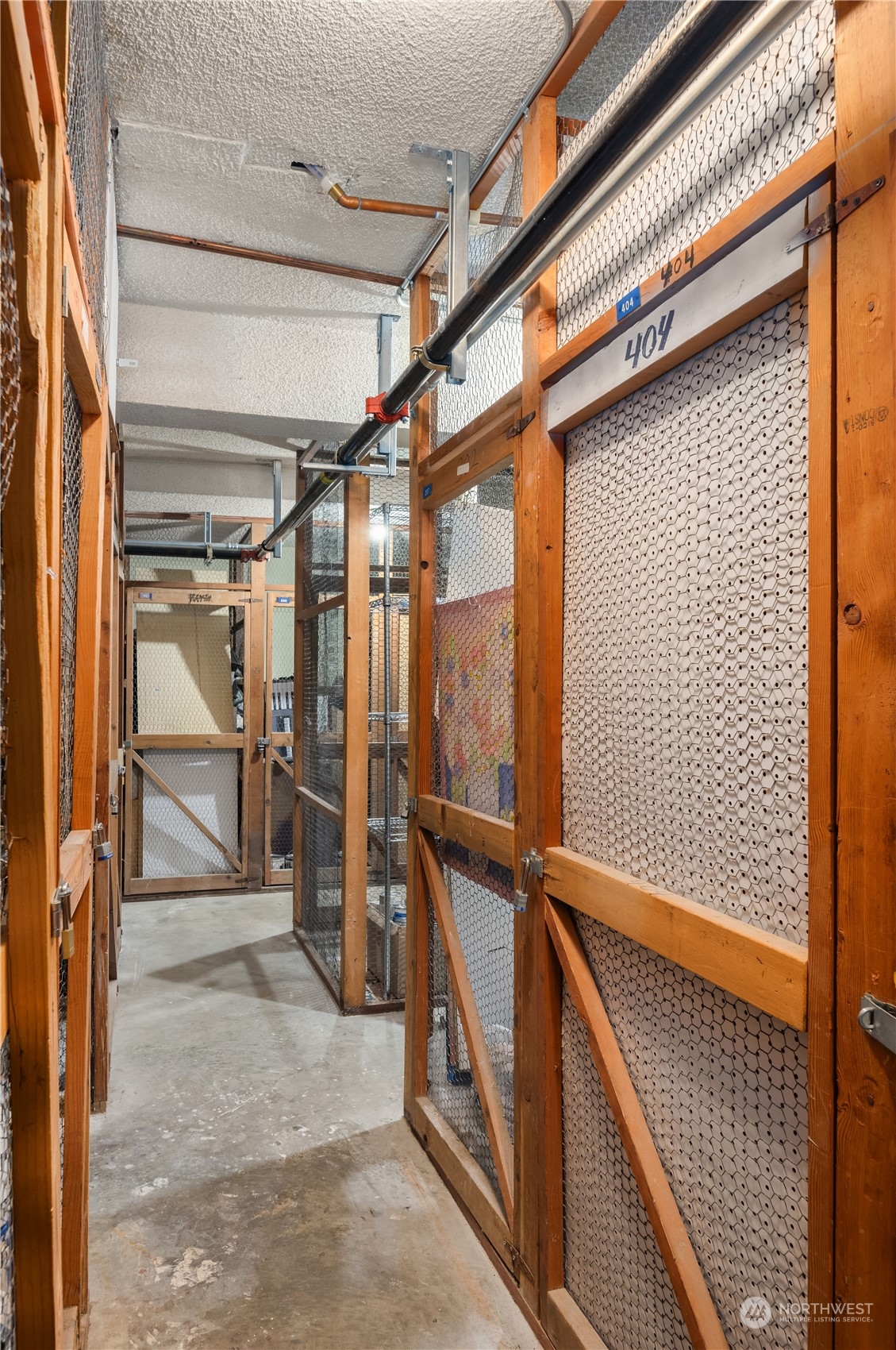 308 Summit Avenue E Unit: 404