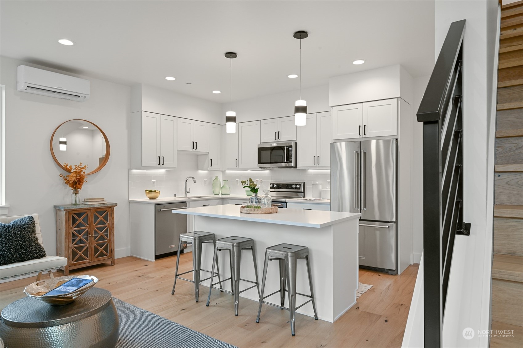 6014 41st Avenue SW Unit: C