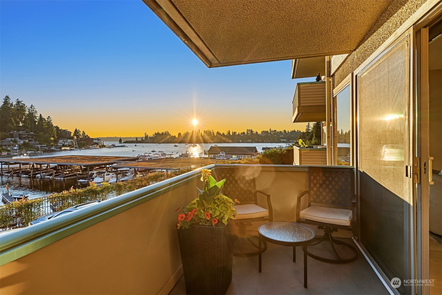9951 Lake Washington Boulevard NE Unit: 13