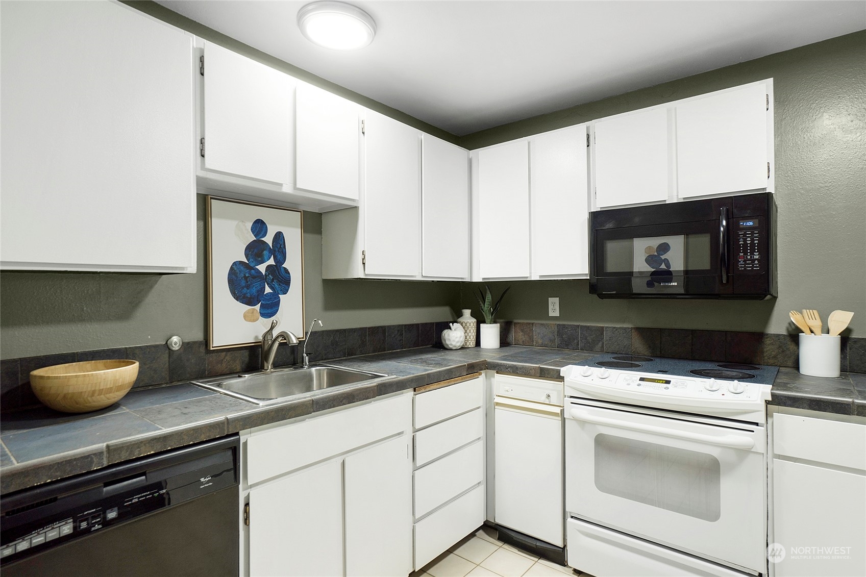 12520 SE 42nd Street Unit: #520