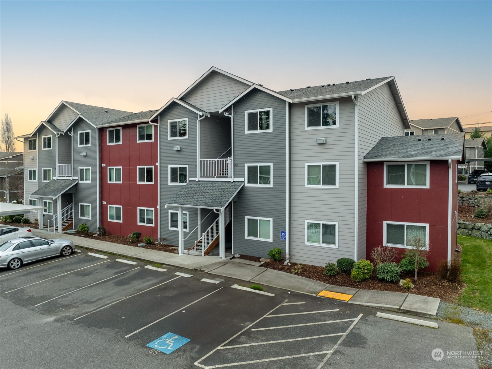 1651 SW Mulberry Place #E203