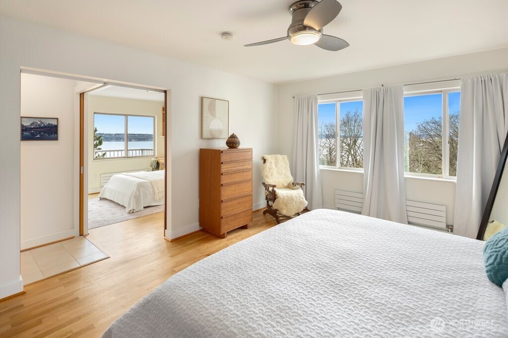 515 W Olympic Place Unit: 208