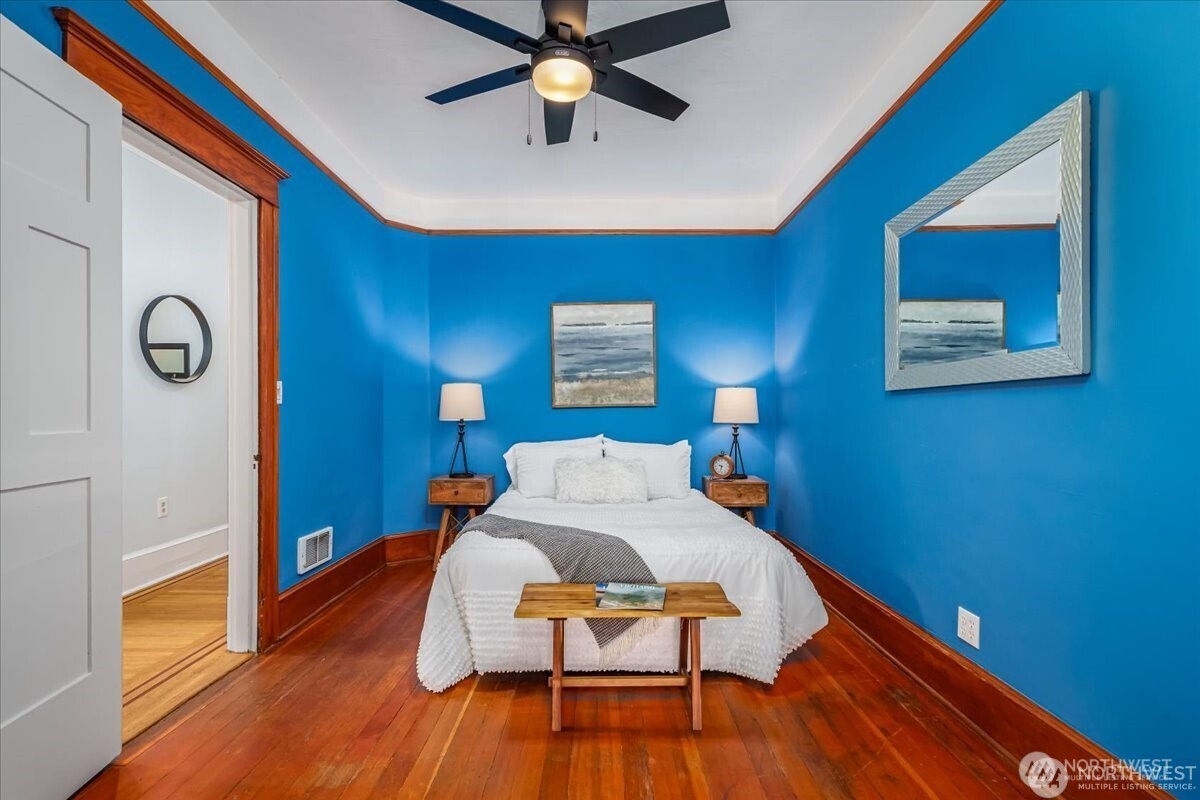 626 13th Avenue E Unit: Q