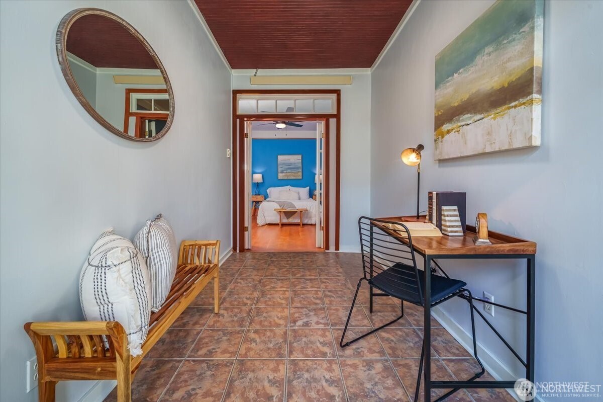 626 13th Avenue E Unit: Q