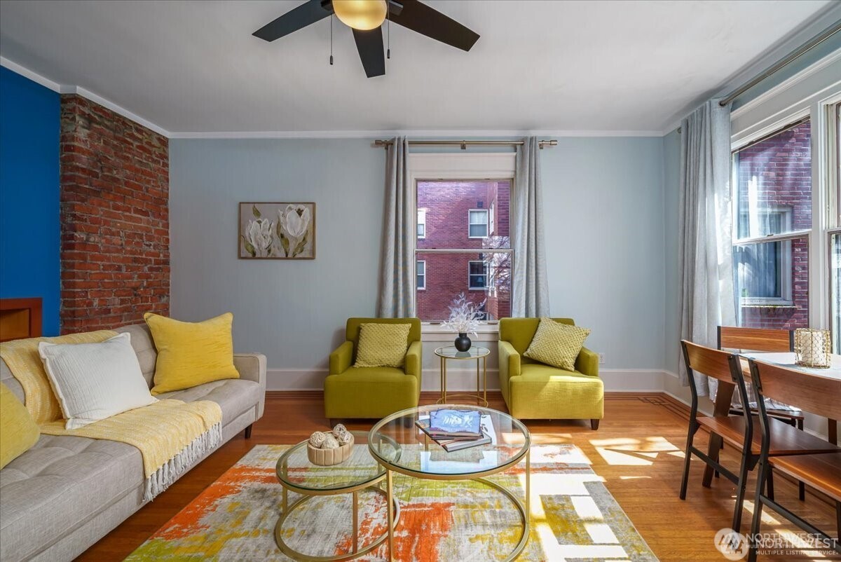 626 13th Avenue E Unit: Q
