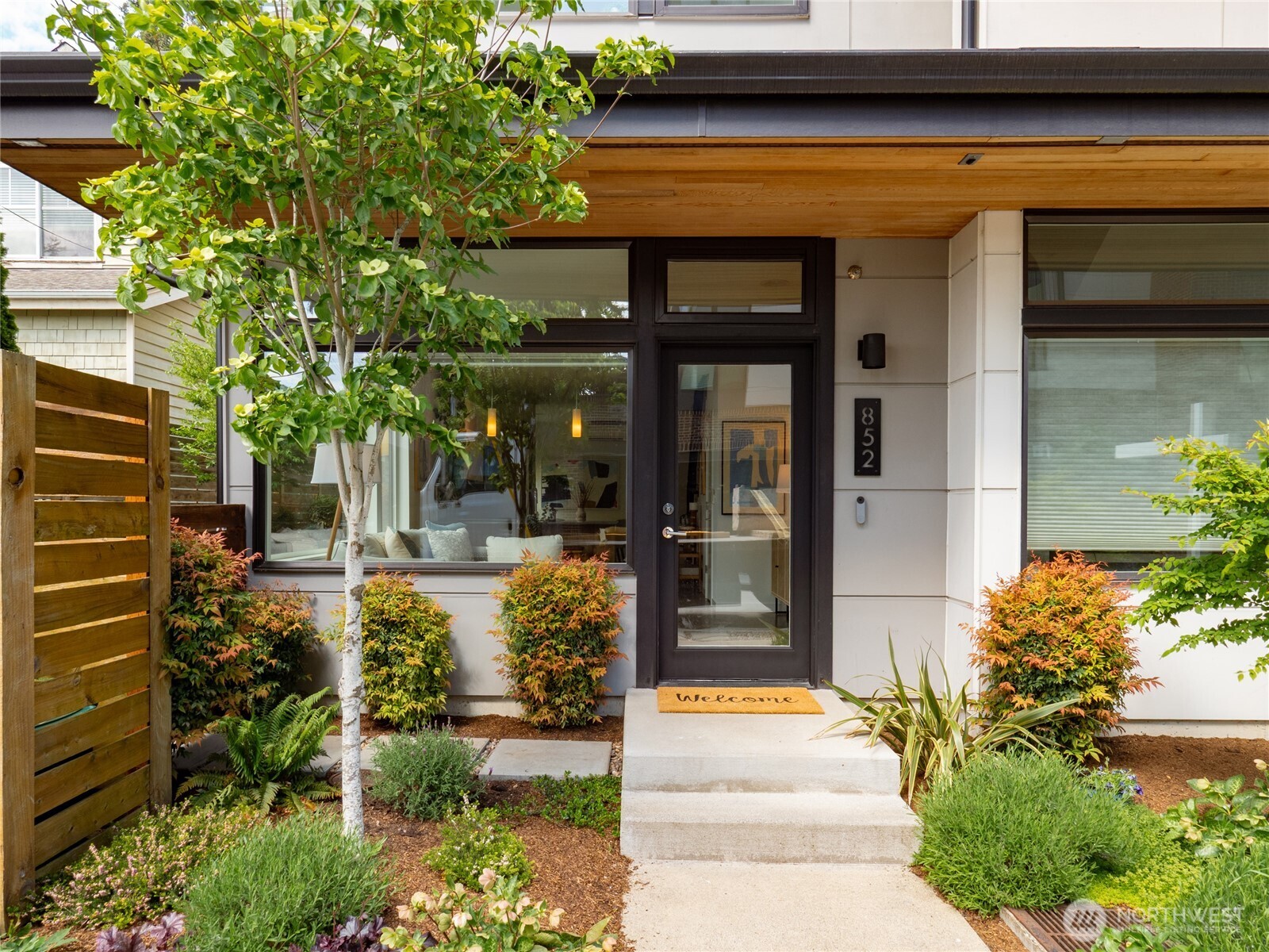 852 NE 89th Street
