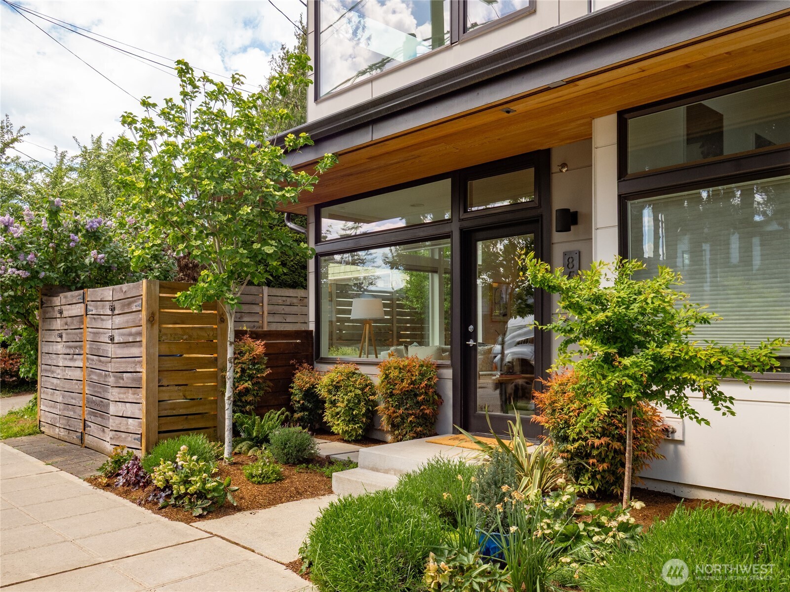 852 NE 89th Street