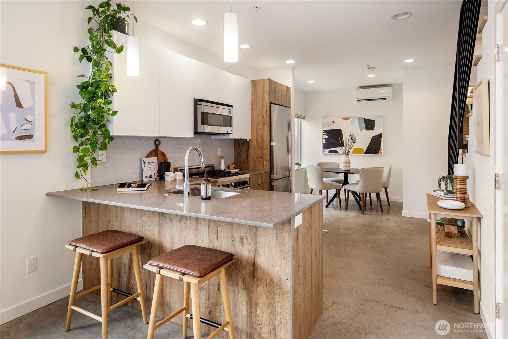 852 NE 89th Street