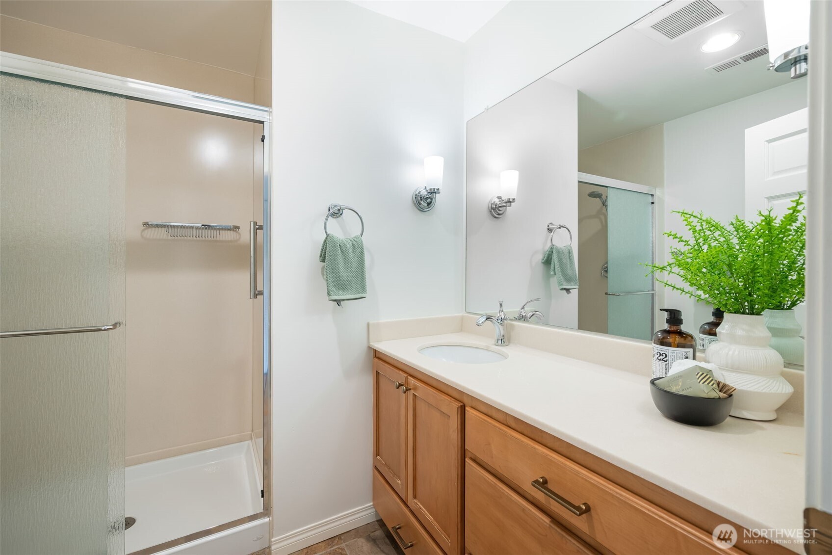 6570 Park Point Way NE