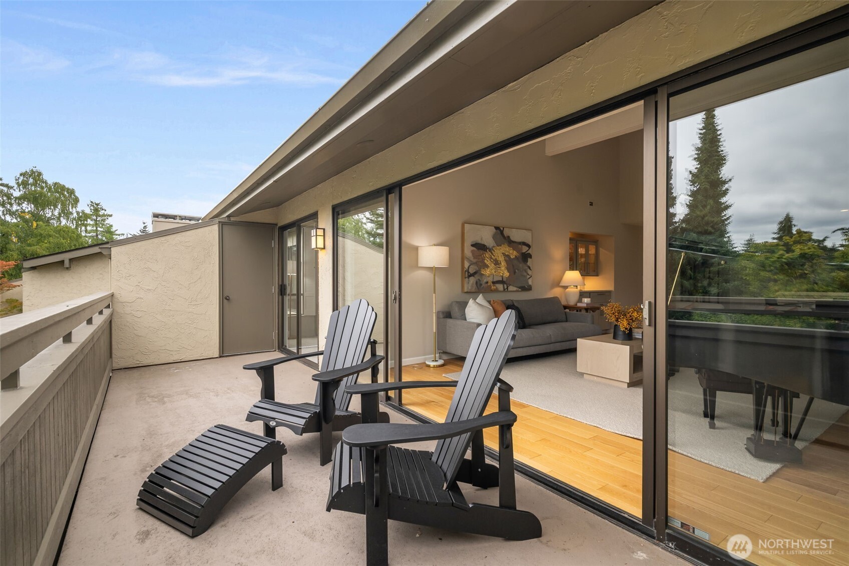 6570 Park Point Way NE