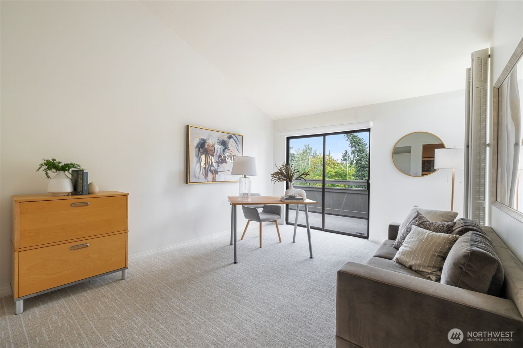 6570 Park Point Way NE