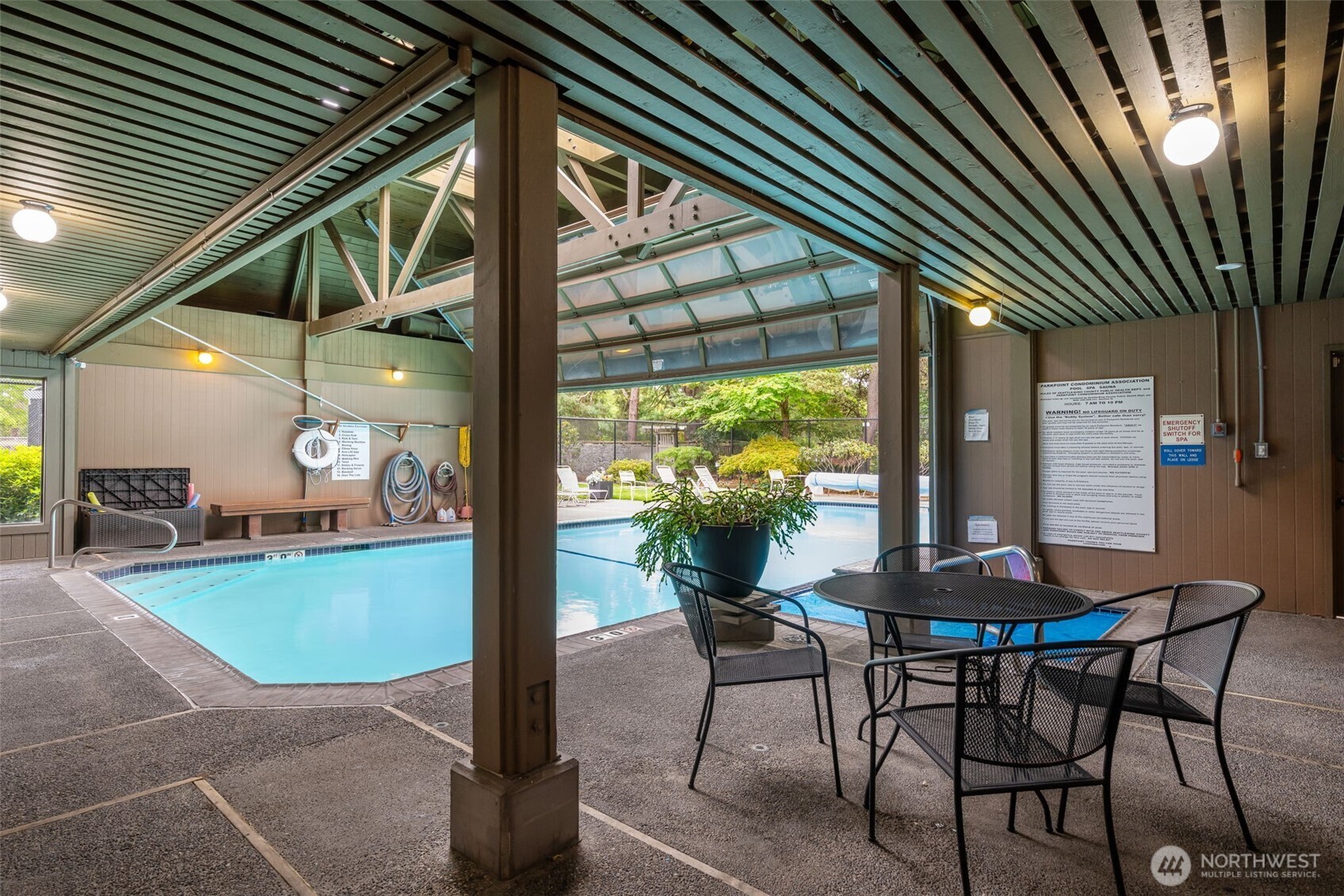 6570 Park Point Way NE