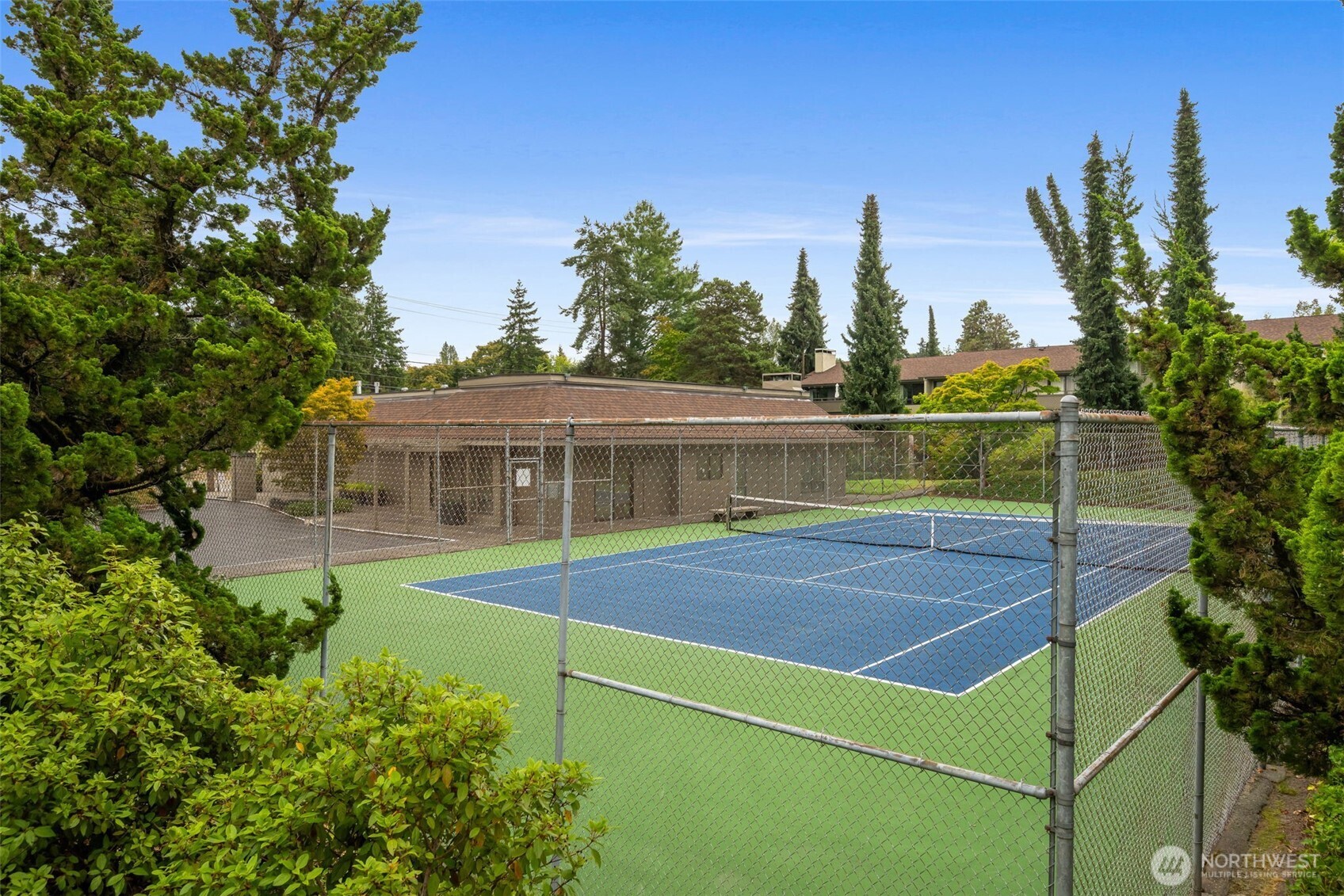 6570 Park Point Way NE