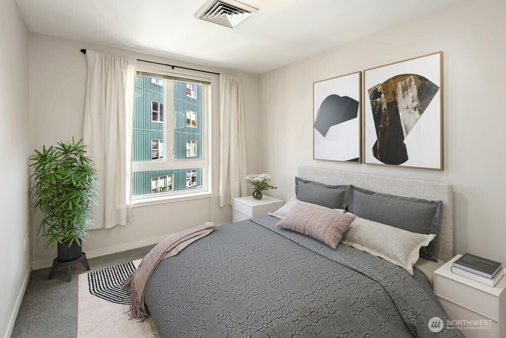 3104 Western Avenue Unit: 602