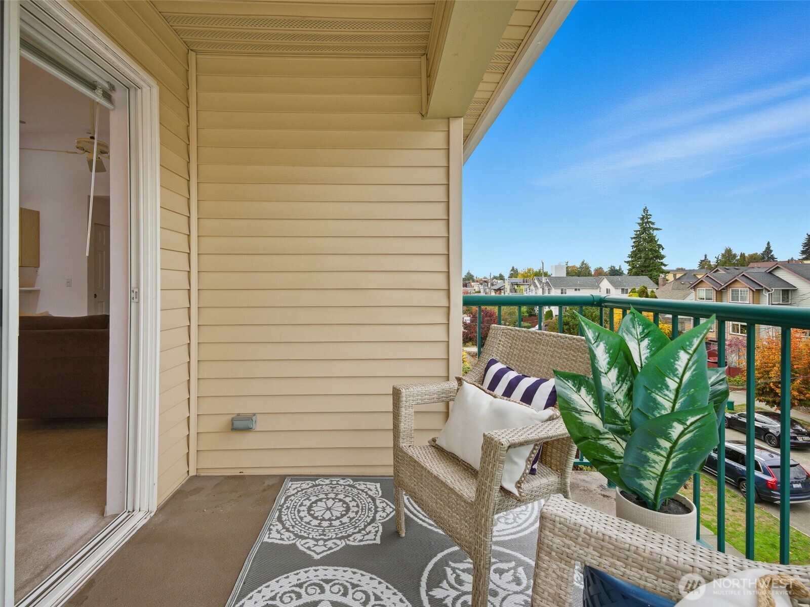 1733 NW 59th Street Unit: 301