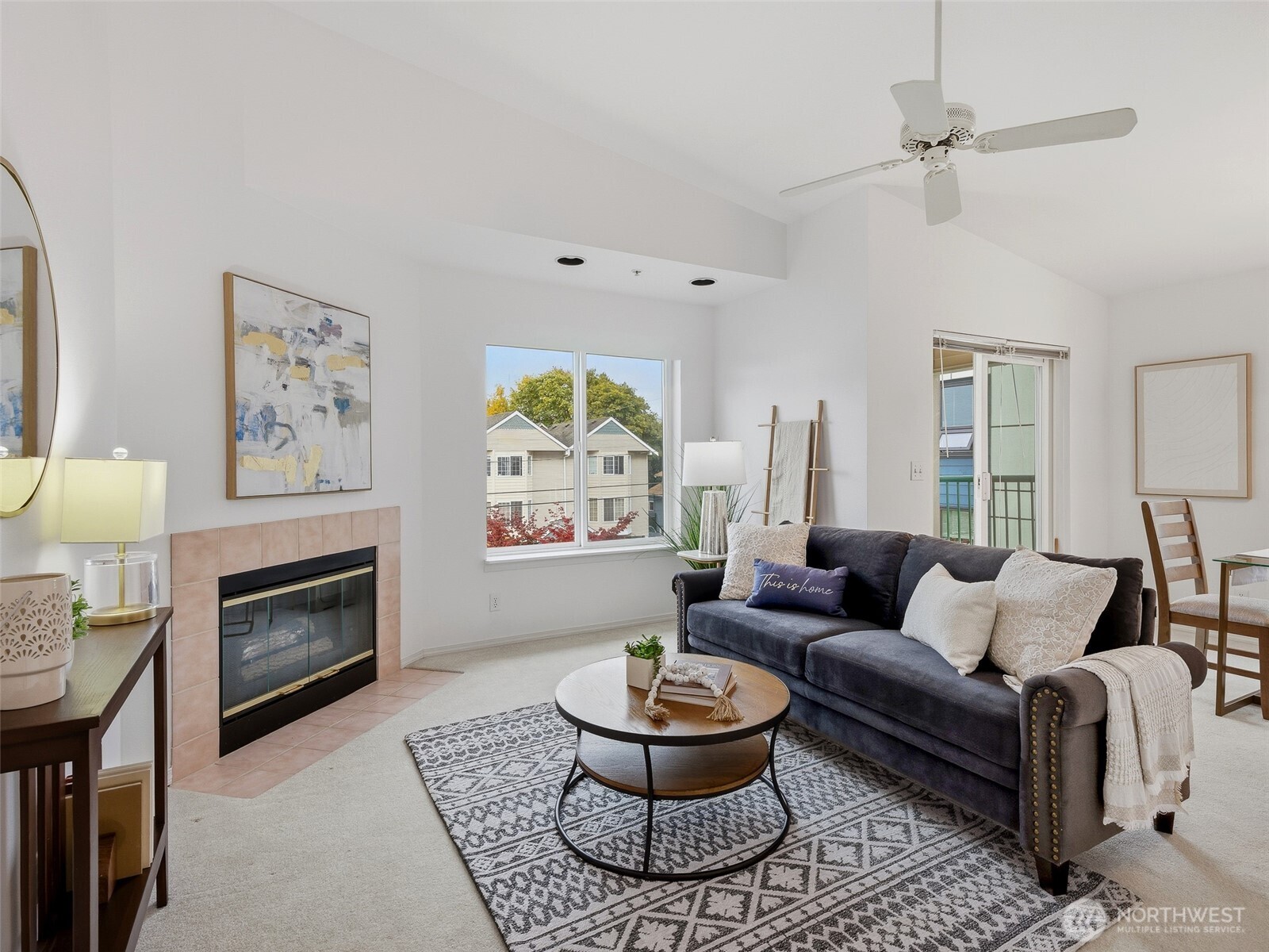 1733 NW 59th Street Unit: 301