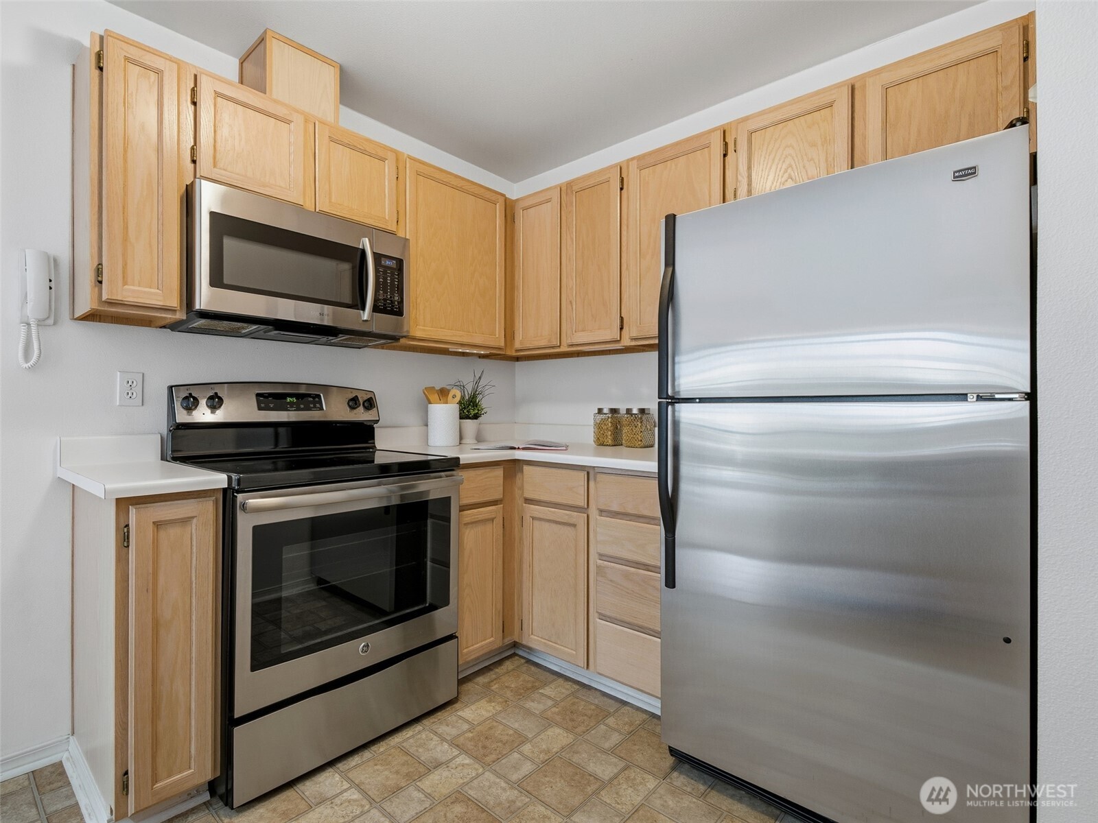 1733 NW 59th Street Unit: 301