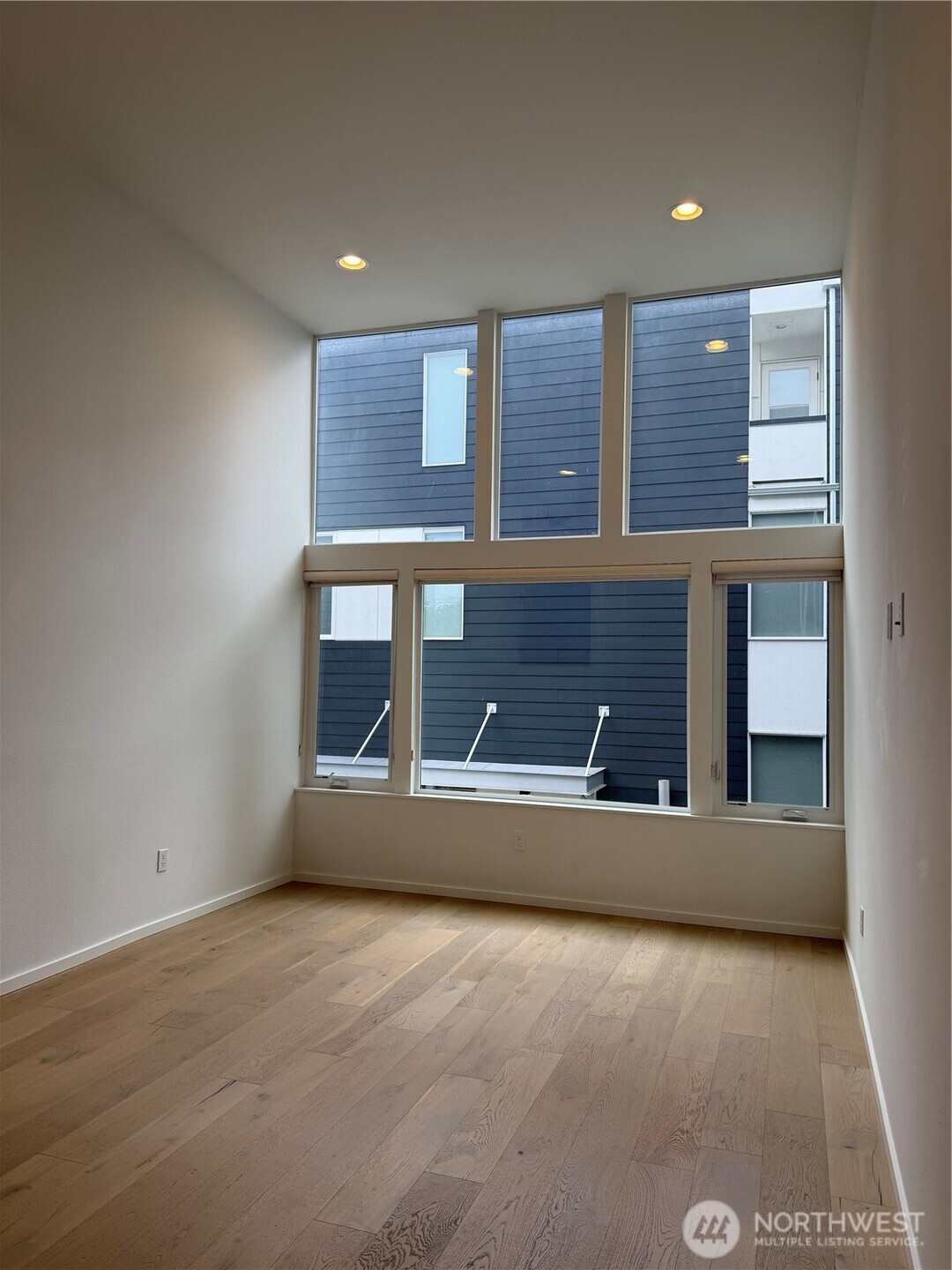 817 24th Avenue S Unit: B