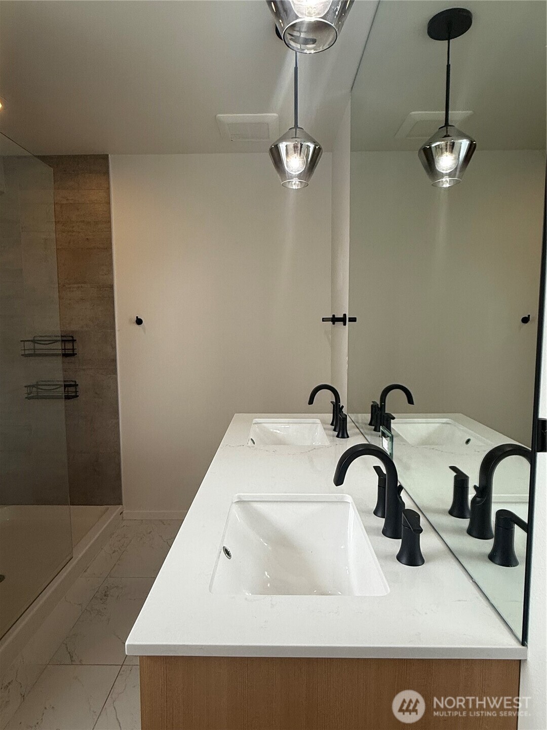 817 24th Avenue S Unit: B