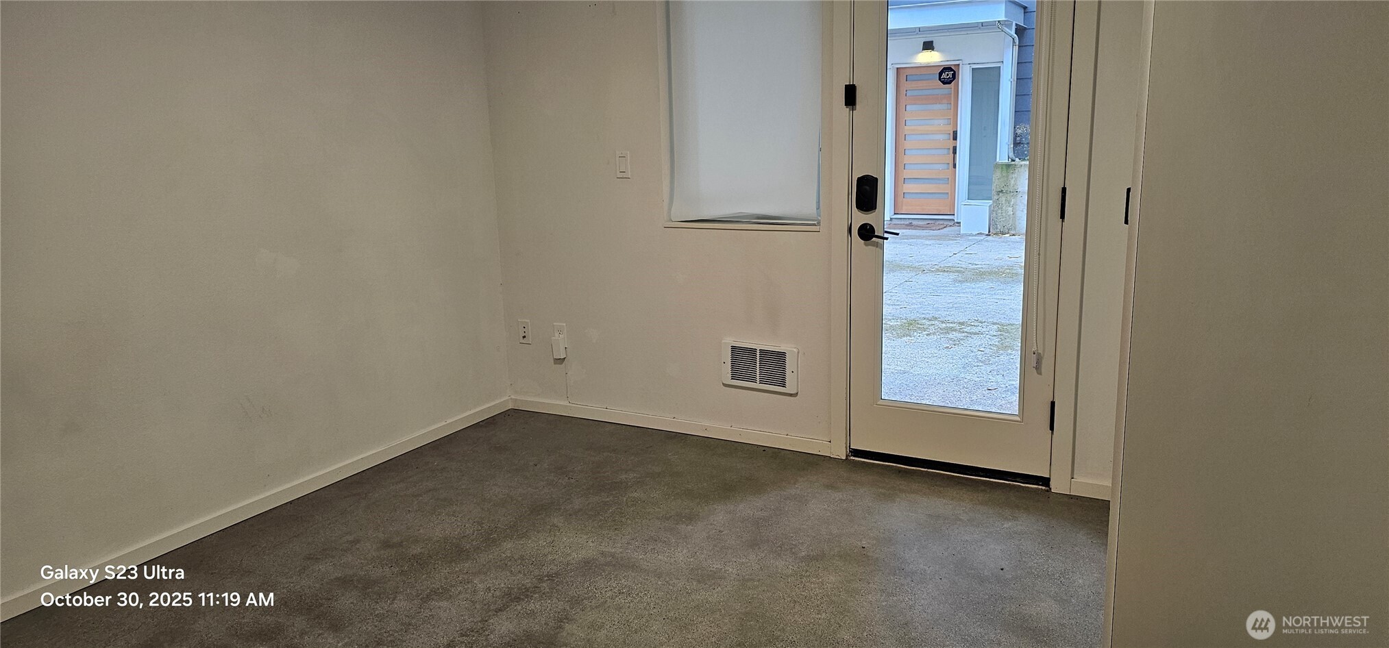 817 24th Avenue S Unit: B