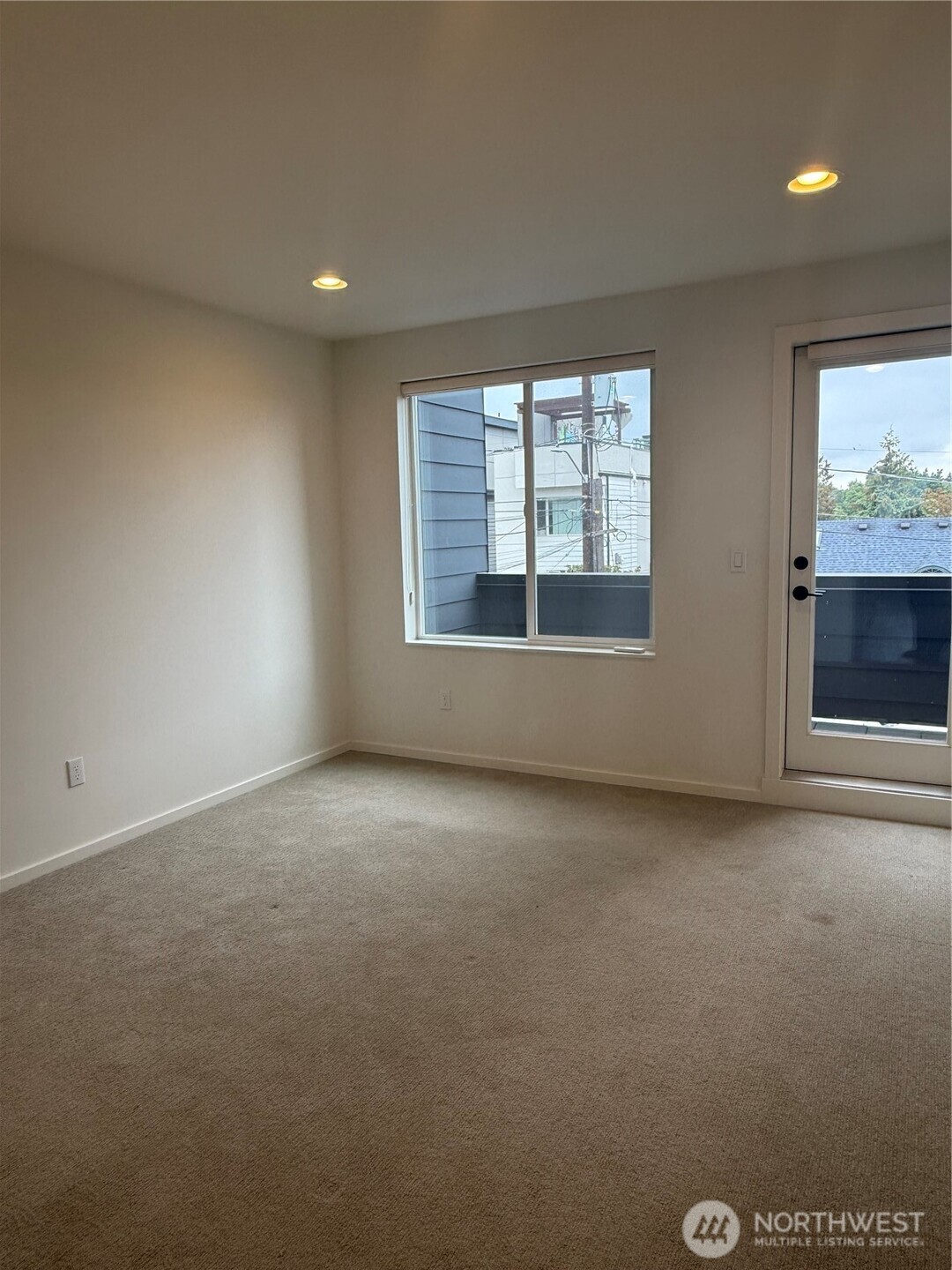 817 24th Avenue S Unit: B