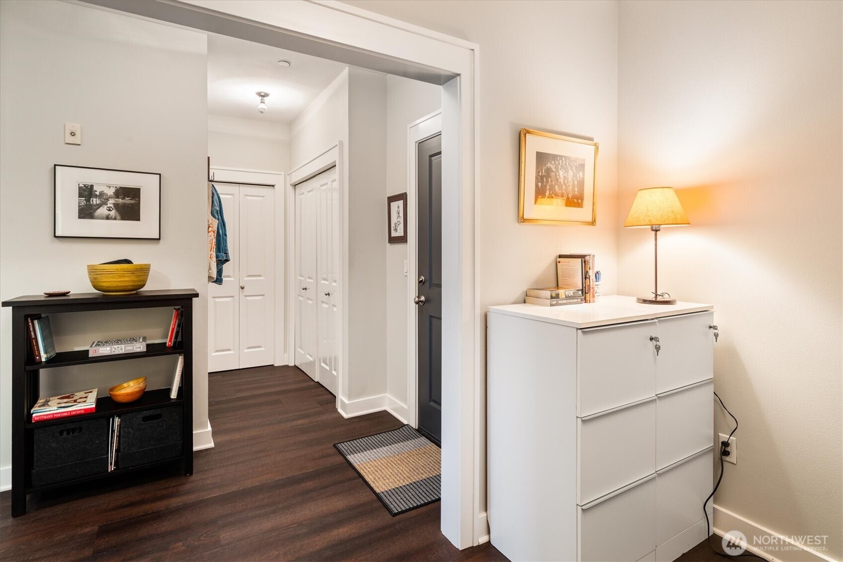 3217 Eastlake Avenue E Unit: 210