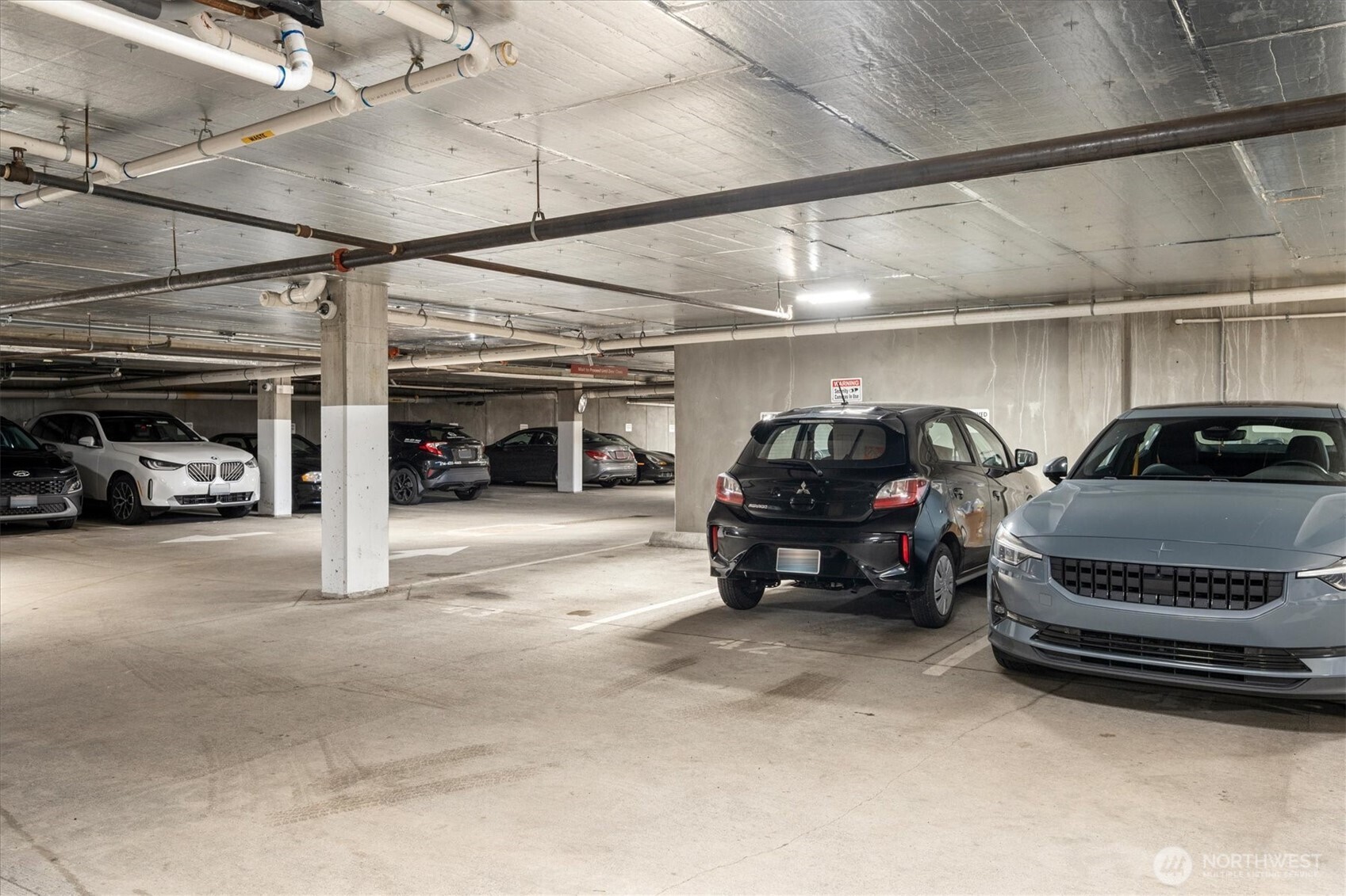 3217 Eastlake Avenue E Unit: 210