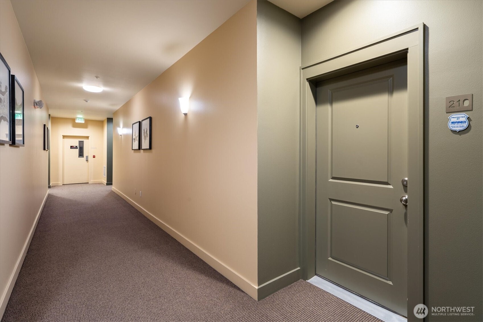 3217 Eastlake Avenue E Unit: 210