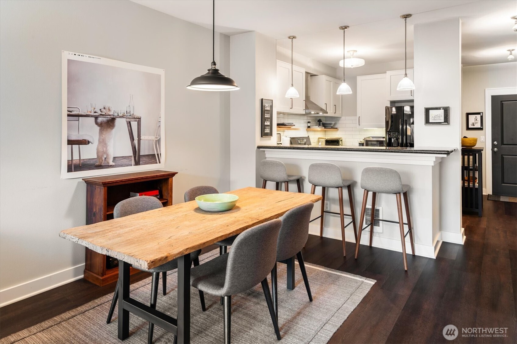 3217 Eastlake Avenue E Unit: 210