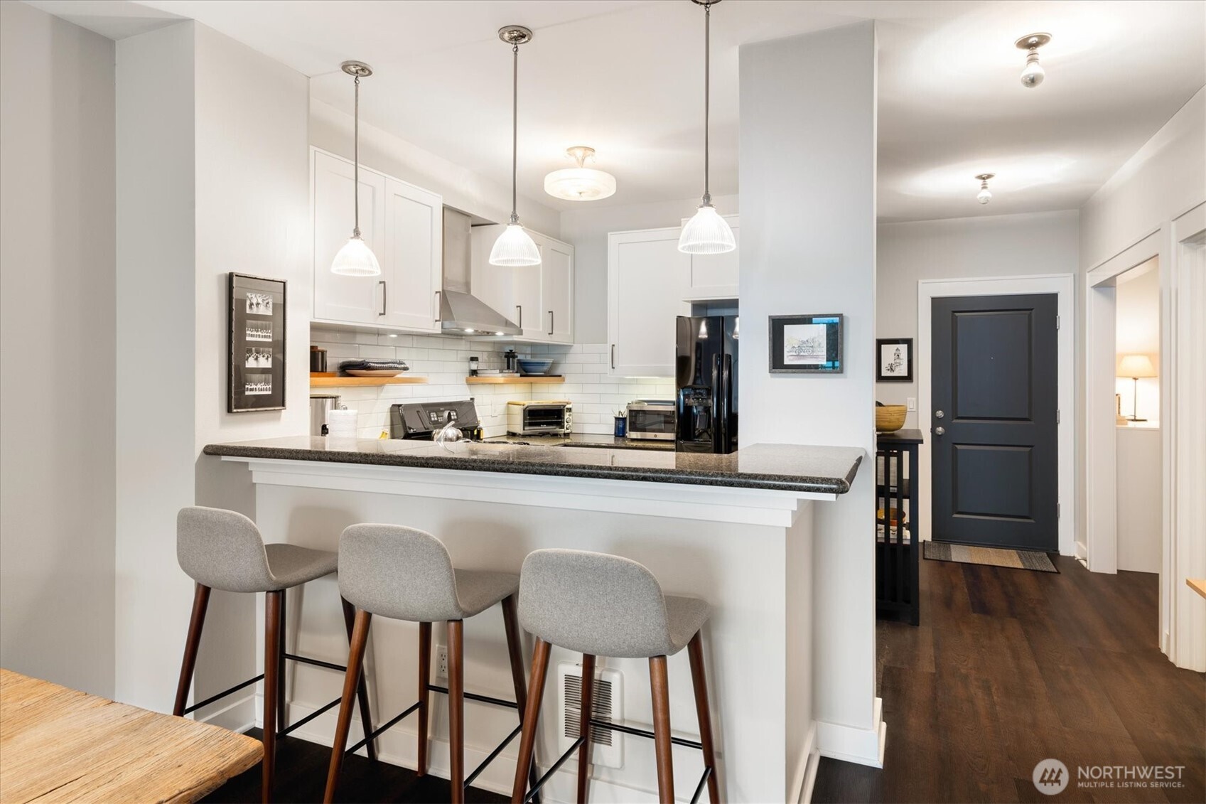 3217 Eastlake Avenue E Unit: 210