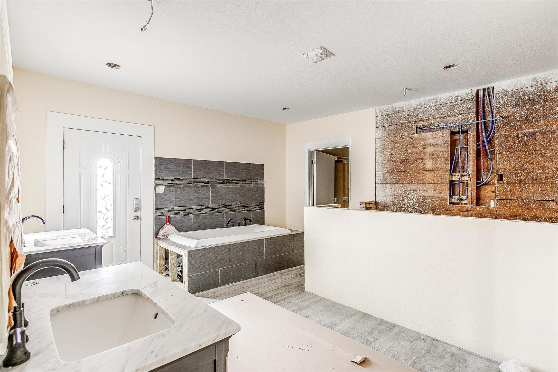 109 S 3rd Street