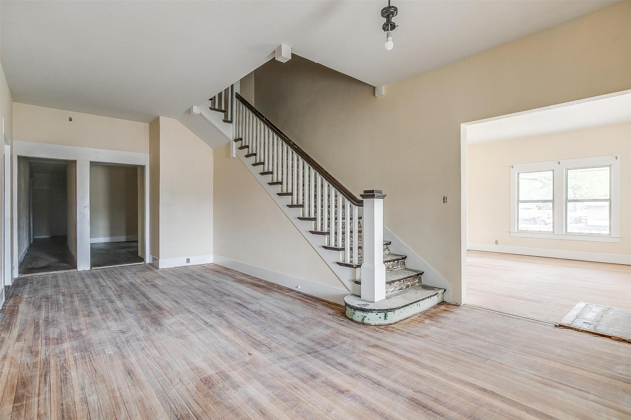109 S 3rd Street